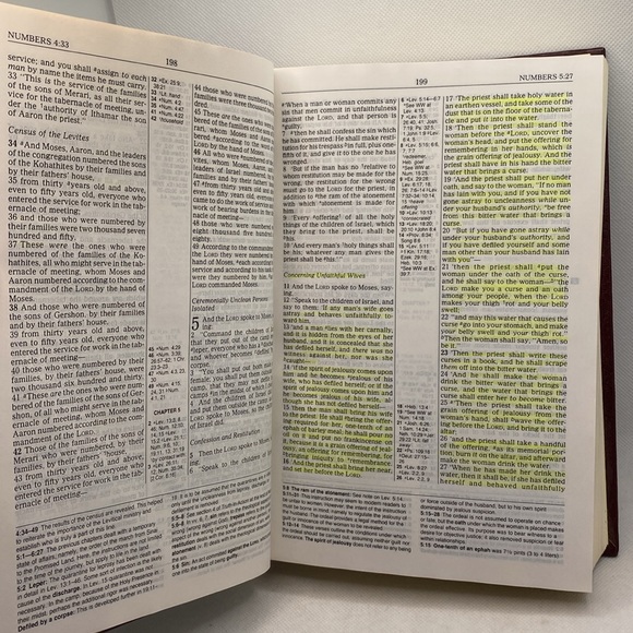 Spirit Filled Life Bible- New King James Version Nelson 1252 Burgundy - Picture 10 of 16